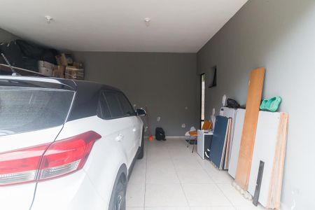 Casa de condomínio para alugar com 345m², 4 quartos e 4 vagas Casa de condomínio para alugar com 345m², 4 quartos e 4 vagasGaragem