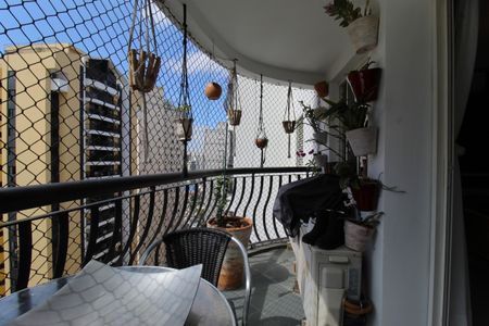 Varanda de apartamento para alugar com 3 quartos, 108m² em Indianópolis, São Paulo