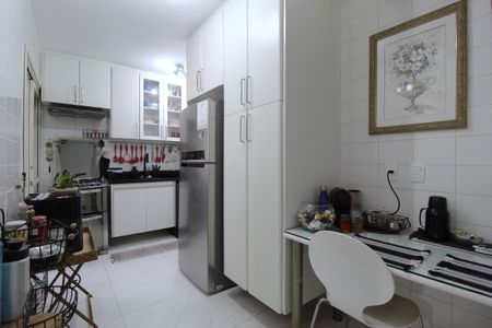 Apartamento para alugar com 108m², 3 quartos e 3 vagasCozinha