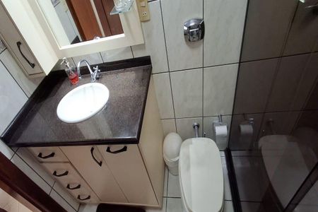 Casa para alugar com 300m², 3 quartos e 3 vagasBanheiro 1