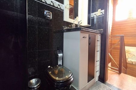 Casa para alugar com 300m², 3 quartos e 3 vagasBanheiro 2