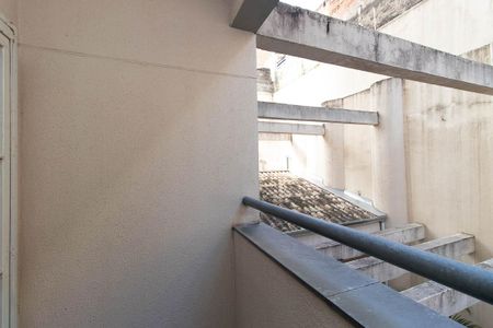 Apartamento para alugar com 60m², 3 quartos e 1 vaga Apartamento para alugar com 60m², 3 quartos e 1 vagaSacada