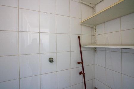 Apartamento para alugar com 80m², 3 quartos e 2 vagas Apartamento para alugar com 80m², 3 quartos e 2 vagasBanheiro de serviço