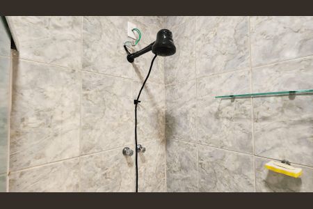 Casa para alugar com 141m², 4 quartos e 2 vagasBanheiro Social