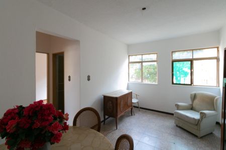 Sala de apartamento à venda com 2 quartos, 60m² em Bandeirantes (pampulha), Belo Horizonte