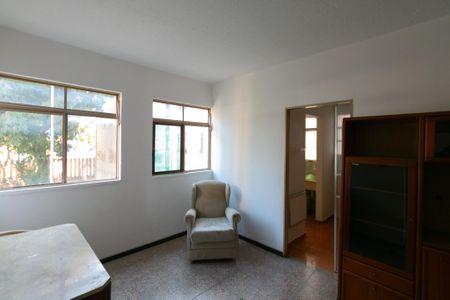 Sala de apartamento à venda com 2 quartos, 60m² em Bandeirantes (pampulha), Belo Horizonte