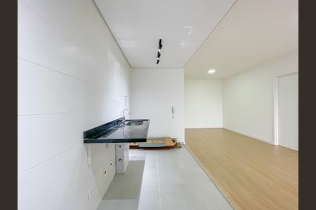 Apartamento para alugar com 93m², 3 quartos e 2 vagasCozinha e Área de Serviço