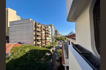 Apartamento à venda com 150m², 3 quartos e 2 vagasQuarto 1 - vista