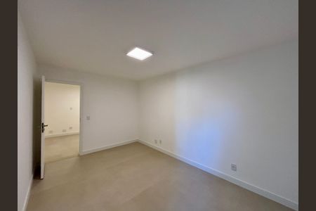 Apartamento à venda com 150m², 3 quartos e 2 vagasSuíte