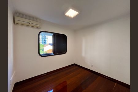 Apartamento à venda com 150m², 3 quartos e 2 vagasQuarto 1