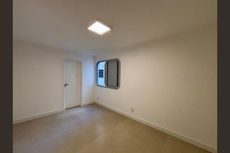 Apartamento à venda com 150m², 3 quartos e 2 vagasSuíte
