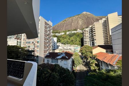 Apartamento à venda com 150m², 3 quartos e 2 vagasSala - vista