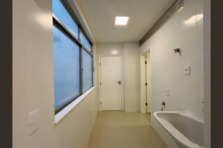 Apartamento à venda com 150m², 3 quartos e 2 vagasÁrea de Serviço