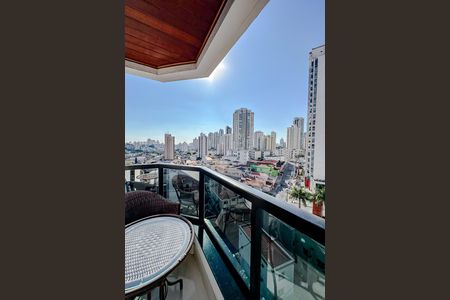 Apartamento à venda com 124m², 3 quartos e 2 vagasVaranda da Suíte 1