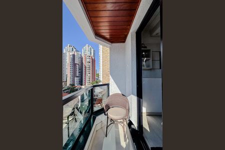 Apartamento à venda com 124m², 3 quartos e 2 vagasVaranda da Suíte 1