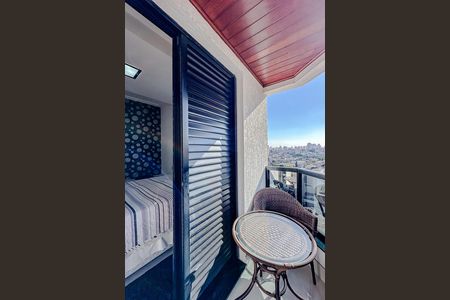 Apartamento à venda com 124m², 3 quartos e 2 vagasVaranda da Suíte 1
