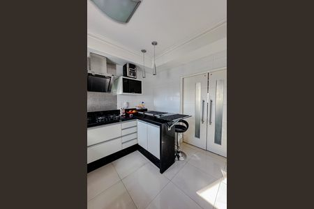 Apartamento à venda com 124m², 3 quartos e 2 vagasCozinha