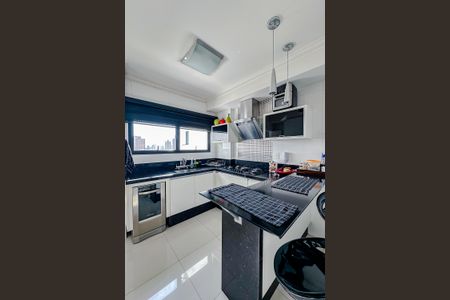 Apartamento à venda com 124m², 3 quartos e 2 vagasCozinha