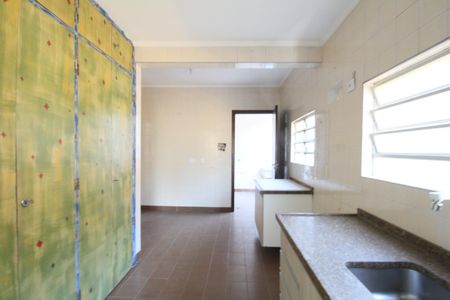 Casa à venda com 250m², 3 quartos e 4 vagasCozinha
