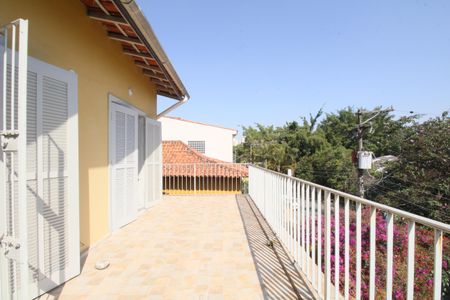 Casa à venda com 250m², 3 quartos e 4 vagasVaranda