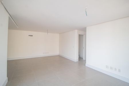 Apartamento à venda com 120m², 3 quartos e 2 vagasSala