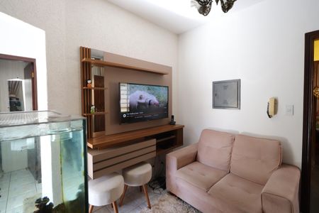 Casa à venda com 450m², 7 quartos e 3 vagasQuarto 4