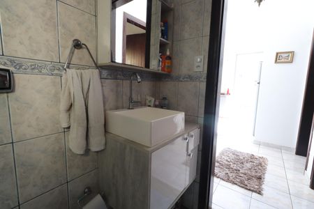 Casa à venda com 450m², 7 quartos e 3 vagasBanheiro 3