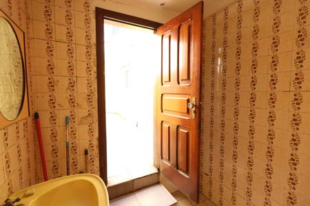 Casa à venda com 450m², 7 quartos e 3 vagasBanheiro de serviço