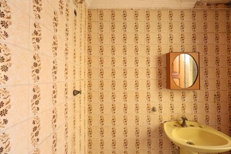 Casa à venda com 450m², 7 quartos e 3 vagasBanheiro de serviço