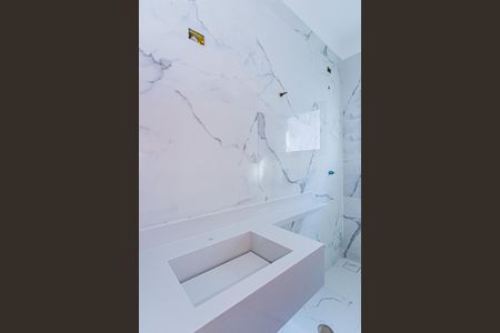 Casa à venda com 150m², 3 quartos e 3 vagasBanheiro