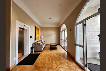 Apartamento à venda com 120m², 3 quartos e 2 vagas Apartamento à venda com 120m², 3 quartos e 2 vagasÁrea comum