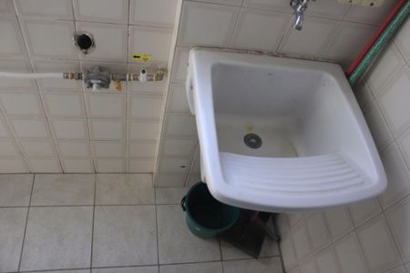 Apartamento à venda com 60m², 3 quartos e 1 vagaÁrea de Serviço