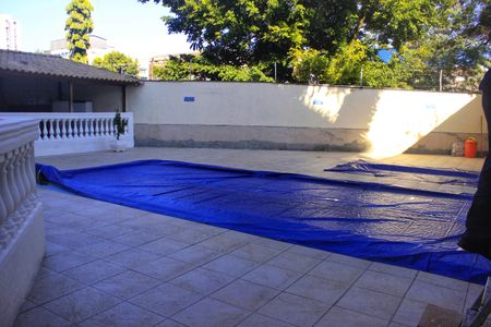 Apartamento à venda com 60m², 3 quartos e 1 vagaÁrea comum - Piscina