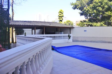 Apartamento à venda com 60m², 3 quartos e 1 vagaÁrea comum - Piscina