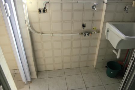 Apartamento à venda com 60m², 3 quartos e 1 vagaÁrea de Serviço