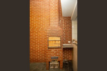 Casa à venda com 130m², 4 quartos e 1 vaga Casa à venda com 130m², 4 quartos e 1 vagaÁrea comum - Churrasqueira