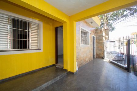 Casa à venda com 130m², 4 quartos e 1 vaga Casa à venda com 130m², 4 quartos e 1 vagaGaragem