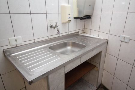 Casa à venda com 130m², 4 quartos e 1 vaga Casa à venda com 130m², 4 quartos e 1 vagaÁrea de Serviço 2