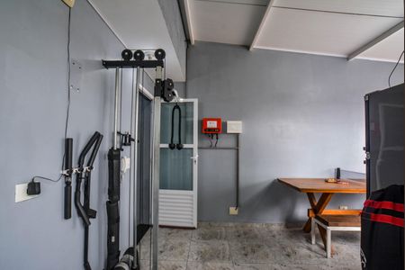 Apartamento à venda com 100m², 2 quartos e 1 vagaÁrea de Serviço