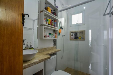 Apartamento à venda com 100m², 2 quartos e 1 vagaBanheiro Social