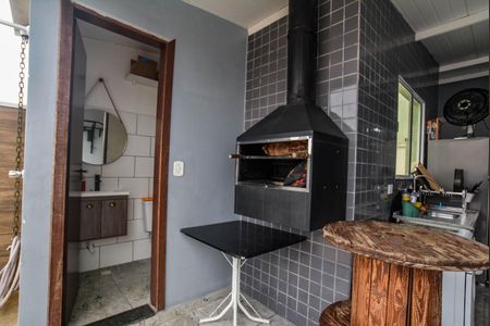 Apartamento à venda com 100m², 2 quartos e 1 vagaÁrea gourmet