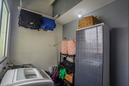 Apartamento à venda com 100m², 2 quartos e 1 vagaÁrea de Serviço