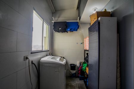 Apartamento à venda com 100m², 2 quartos e 1 vagaÁrea de Serviço