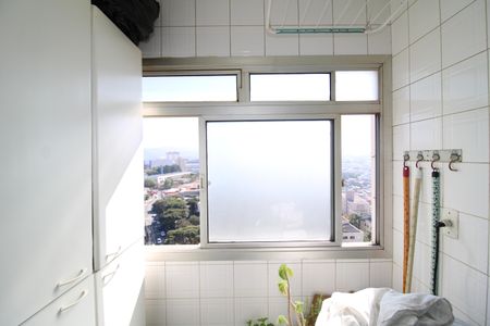 Apartamento à venda com 66m², 2 quartos e 1 vagaÁrea de Serviço