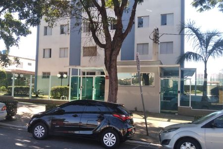Apartamento à venda com 66m², 2 quartos e 1 vagaFachada