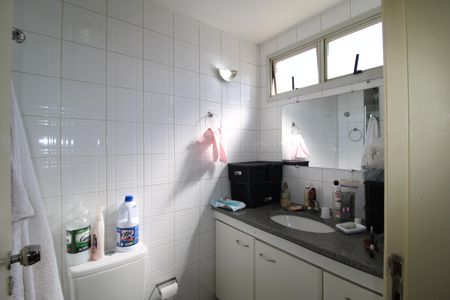 Apartamento à venda com 66m², 2 quartos e 1 vagaBanheiro