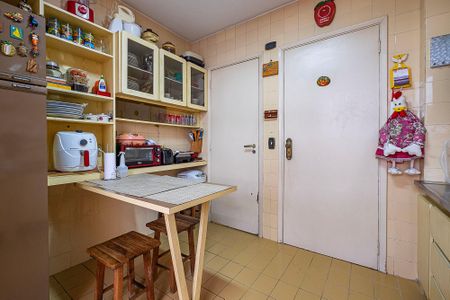 Apartamento à venda com 70m², 2 quartos e 1 vagaCozinha