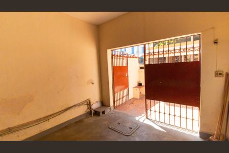 Casa à venda com 403m², 7 quartos e 2 vagas Casa à venda com 403m², 7 quartos e 2 vagasQuintal