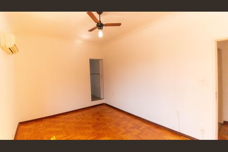 Casa à venda com 403m², 7 quartos e 2 vagas Casa à venda com 403m², 7 quartos e 2 vagasSuíte 2