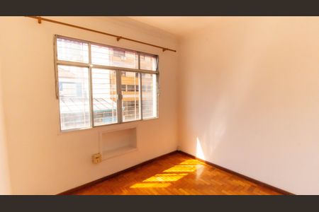 Casa à venda com 403m², 7 quartos e 2 vagas Casa à venda com 403m², 7 quartos e 2 vagasQuarto 2